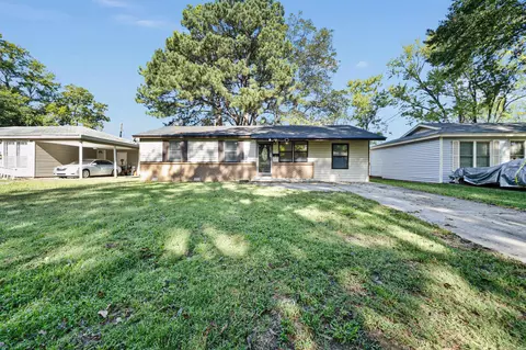 1013 Healy St, North Little Rock, AR 72117