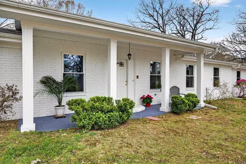 Exterior - 20 Old Stagecoach Rd, Cabot, AR 72023 photo 6 of 15