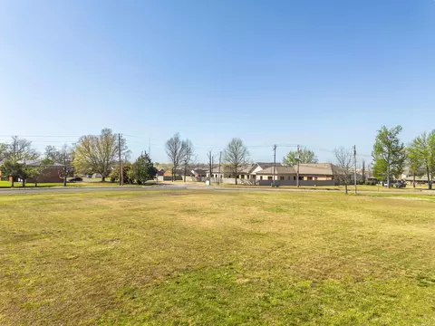 602 W Locust, Cabot, AR 72023 photo 17