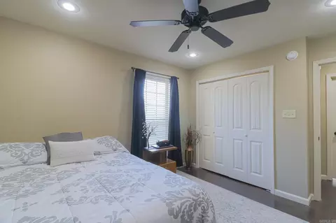 Bedroom - 417 Arrowhead Rd, Trumann, AR 72472 photo 6 of 7