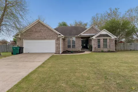 6 Ross Dr, Vilonia, AR 72173