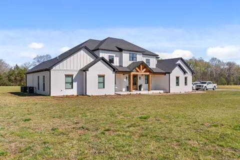 Exterior - 125 Louis Rose Ln, Conway, AR 72032 photo 7 of 9