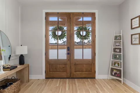 Entry Way - 125 Louis Rose Ln, Conway, AR 72032 photo 1 of 6