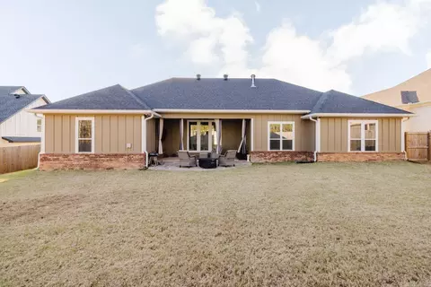Exterior - 5160 Peace Ln, Alexander, AR 72002 photo 4 of 5
