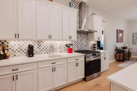 Kitchen - 5160 Peace Ln, Alexander, AR 72002 photo 7 of 9