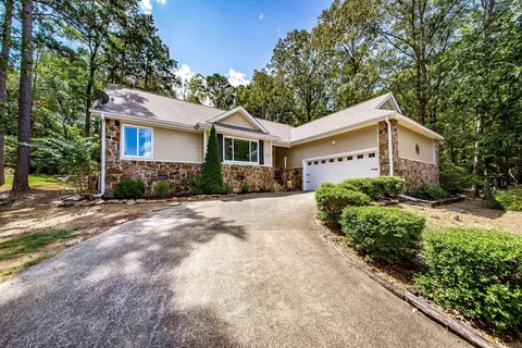 315 Mountain Ranch Dr, Fairfield Bay, AR 72088