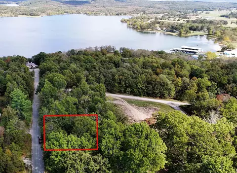 2504 Crescent Dr, Horseshoe Bend, AR 72512