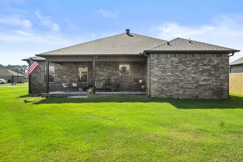 Exterior - 13 Doe Run Dr, Ward, AR 72176 photo 5 of 6