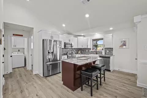 Kitchen - 13 Doe Run Dr, Ward, AR 72176 photo 1 of 3