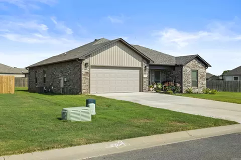 Exterior - 13 Doe Run Dr, Ward, AR 72176 photo 3 of 6
