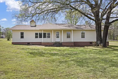 31 Crooked Pine Ln, Morrilton, AR 72110