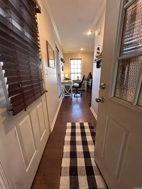 Entry Way - 1242 St Augustine Blvd, Trumann, AR 72472 photo 8 of 8
