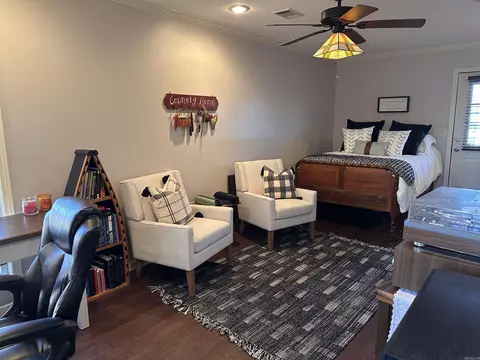 Bedroom - 1242 St Augustine Blvd, Trumann, AR 72472 photo 7 of 8