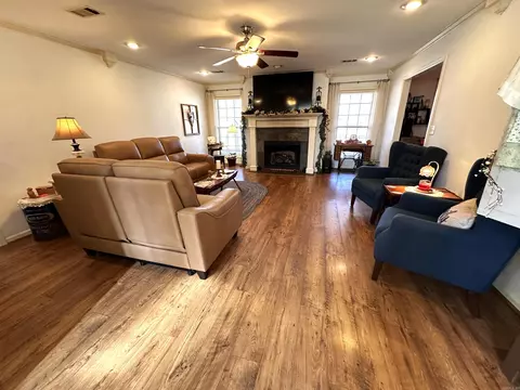 Living - 1242 St Augustine Blvd, Trumann, AR 72472 photo 1 of 5