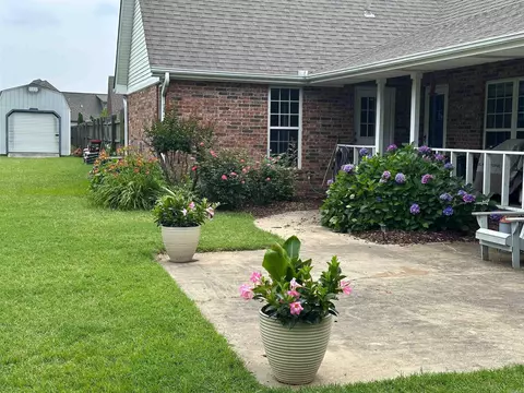Exterior - 1242 St Augustine Blvd, Trumann, AR 72472 photo 7 of 9