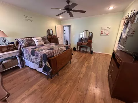 Bedroom - 1242 St Augustine Blvd, Trumann, AR 72472 photo 2 of 8