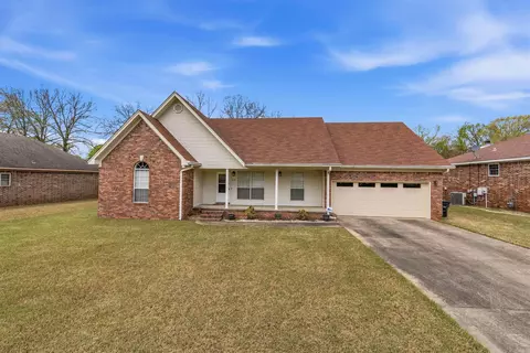 219 Fair Oaks Dr, Jacksonville, AR 72076