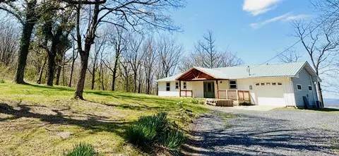Exterior - 233 S Mountain Rd, Marshall, AR 72650 photo 2 of 9