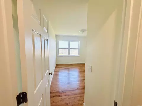Entry Way - 233 S Mountain Rd, Marshall, AR 72650 photo 4 of 4