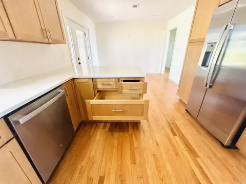 Kitchen - 233 S Mountain Rd, Marshall, AR 72650 photo 3 of 5