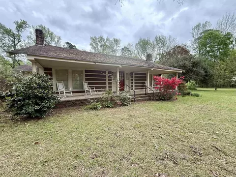 3238 Hwy 24 Hwy, Camden, AR 71701