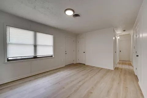 906 Edgehill, Benton, AR 72015 photo 7