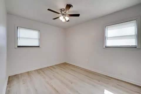 906 Edgehill, Benton, AR 72015 photo 16