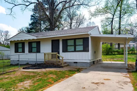 906 Edgehill, Benton, AR 72015 photo 2