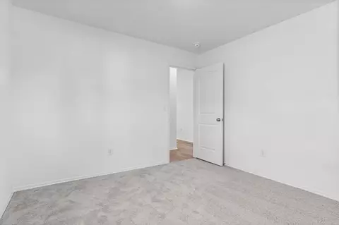 802 Gussy Ln, Benton, AR 72019 photo 6