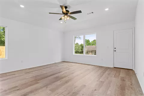 802 Gussy Ln, Benton, AR 72019 photo 14