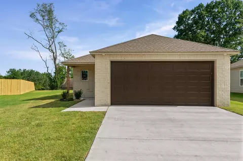802 Gussy Ln, Benton, AR 72019 photo 2