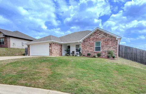 5399 Heritage Valley Dr, Benton, AR 72019
