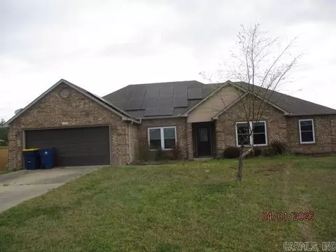 135 Harvick Cir, Cabot, AR 72023