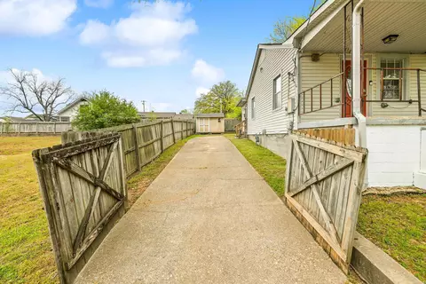 Exterior - 419 Pearson St, Benton, AR 72015 photo 9 of 9