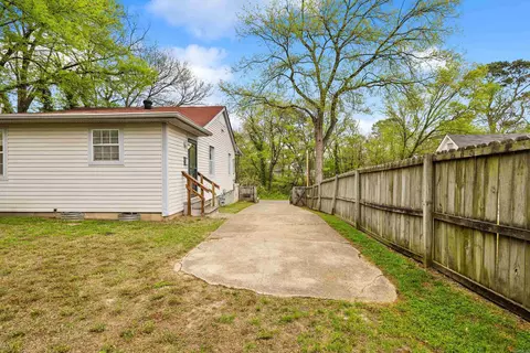 Exterior - 419 Pearson St, Benton, AR 72015 photo 5 of 9