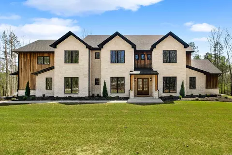 2025 Hickory Hill Dr, Benton, AR 72019