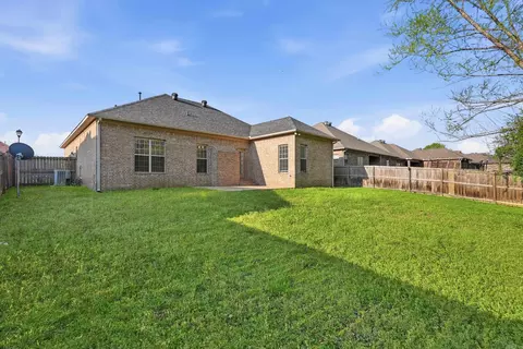 Exterior - 23 Oak Tree Cir, Conway, AR 72032 photo 5 of 6