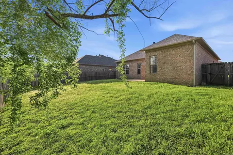 Exterior - 23 Oak Tree Cir, Conway, AR 72032 photo 4 of 6