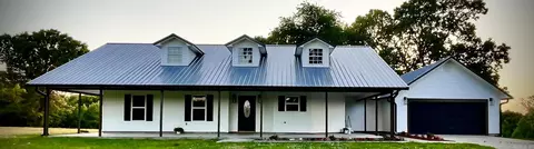 4109 W Creek Rd, Ozark, AR 72949