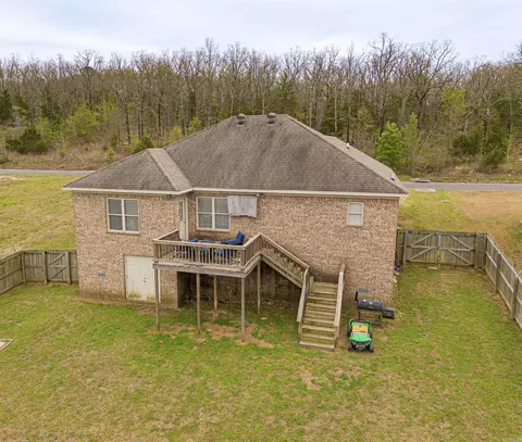 View/Area - 2060 Shadow Falls Dr, Conway, AR 72032 photo 1 of 3