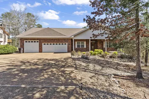 42 Lindura Way, Hot Springs Village, AR 71909