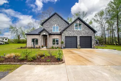204 Annis Estates Dr, Austin, AR 72007