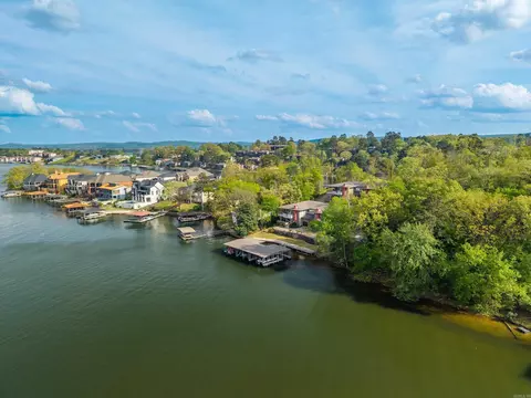207 Wilson Pt #C, Hot Springs, AR 71913