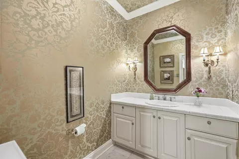 Bath - 343 Pippinpost Dr, Conway, AR 72034 photo 4 of 5