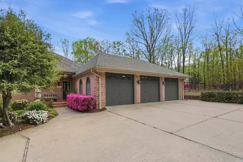 Exterior - 343 Pippinpost Dr, Conway, AR 72034 photo 4 of 5