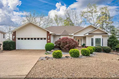 20 Hanares Ln, Hot Springs Village, AR 71909