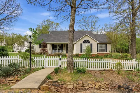 645 Diane Ln, Conway, AR 72034