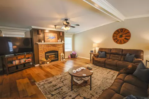 8 Fox Den Trl, Mount Ida, AR 71957 photo 6