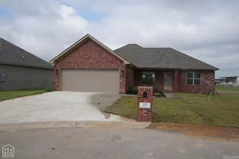 315 Hollis Cv, Bono, AR 72416