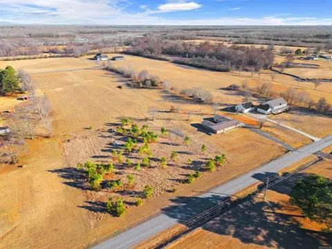 2 Bethlehem Road, Austin, AR 72007